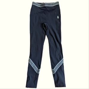 Free People Movement Ankle Length Black Zephyr Side Zip Yoga Leggings XS